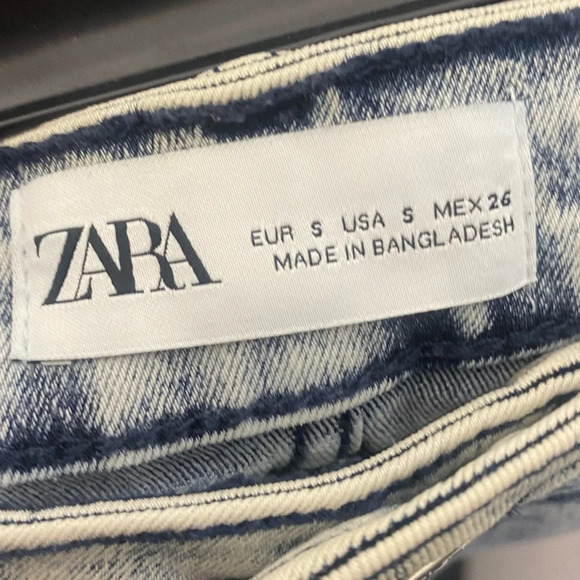 Zara Denim Washed Effect Mini Zara Skirt Size Small - Picture 4 of 5